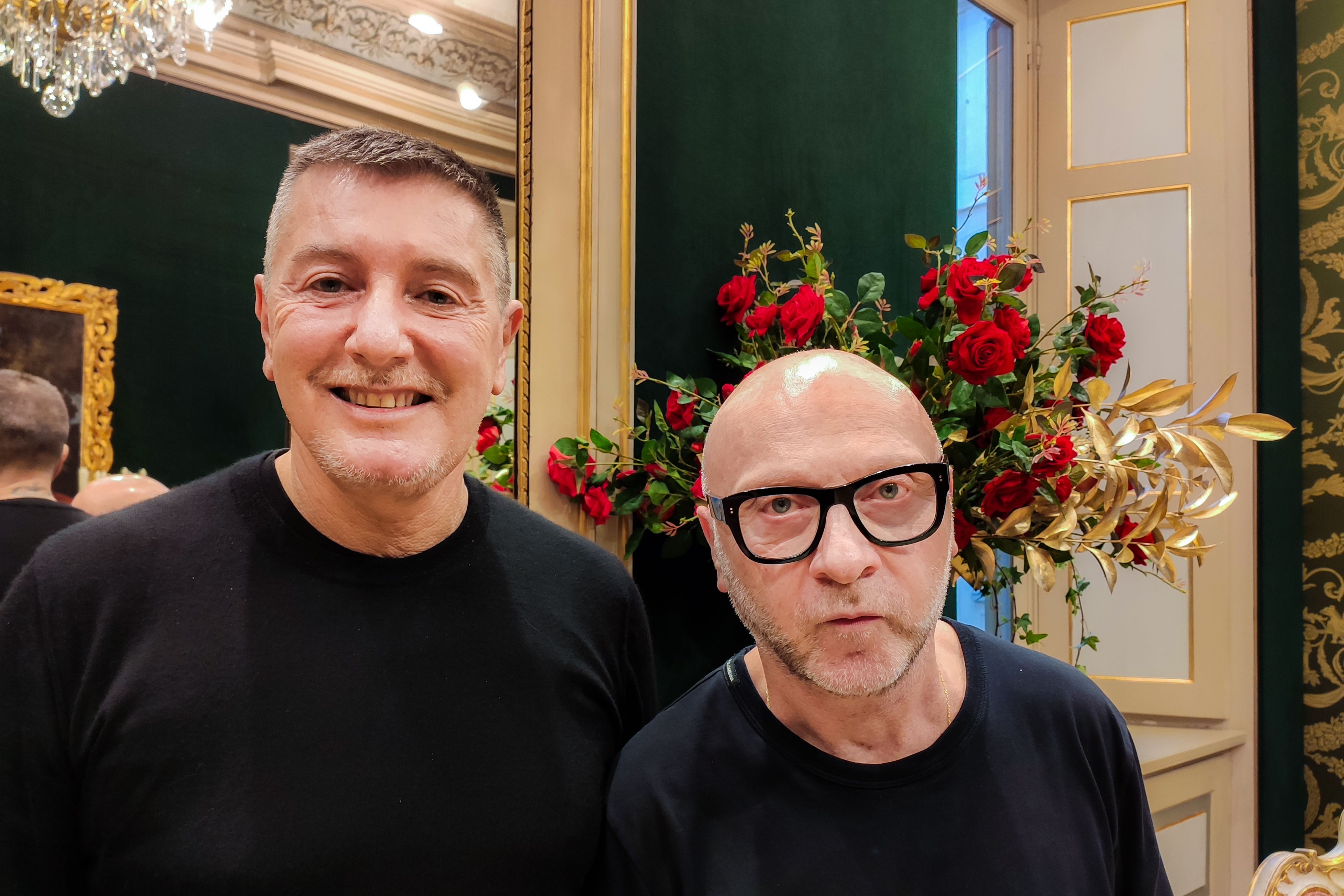 Stefano Gabbana (kiri) dan Domenico Dolce