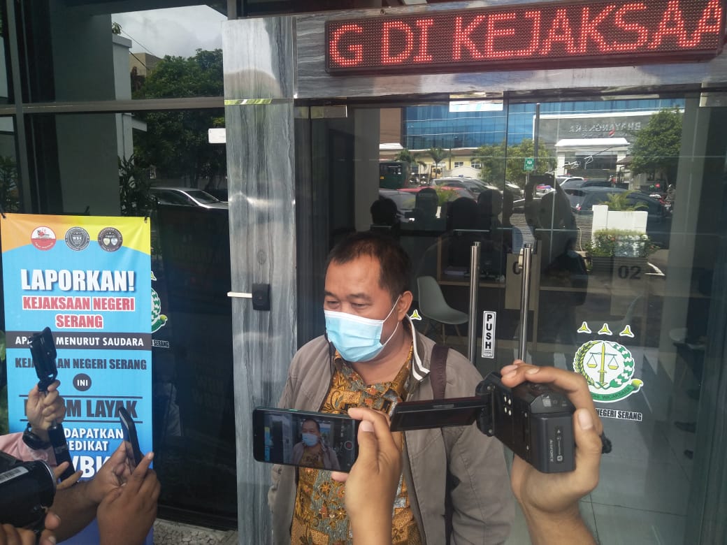 Wali kota Serang  Syafrudin usai gelar perkara dugaan korupsi penjualan