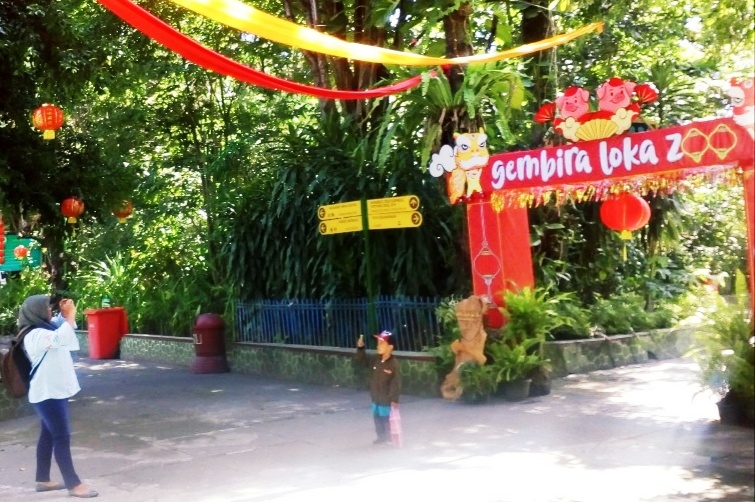 GLZoo Menerima Donasi Rp500 juta untuk Bantu Penyediaan Pangan Satwa