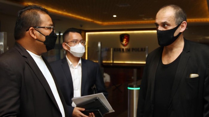 Presiden Direktur PT Shield Security Solution Bo Michael Olsson menjalani pemeriksaan di Bareskrim Mabes Polri Jakarta 