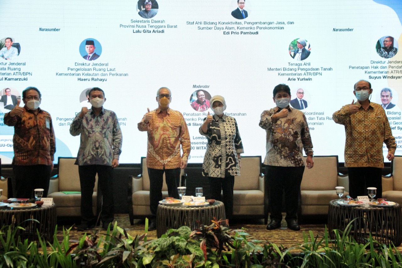 Pertemuan membahas penyusunan RPP dan RPerpres terkait UU Cipta Kerja.