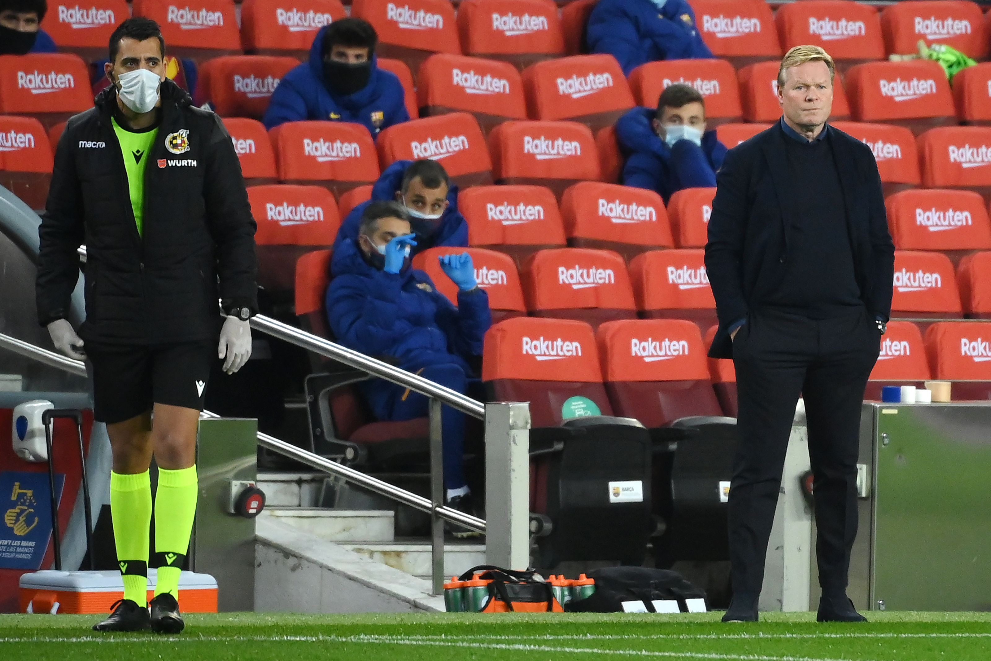 Pelatih Barcelona Ronald Koeman