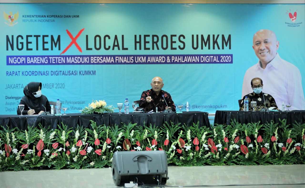 Menkop-UKM Teten Masduki saat bertemu finalis Pahlawan Digital dan UKM Award 2020