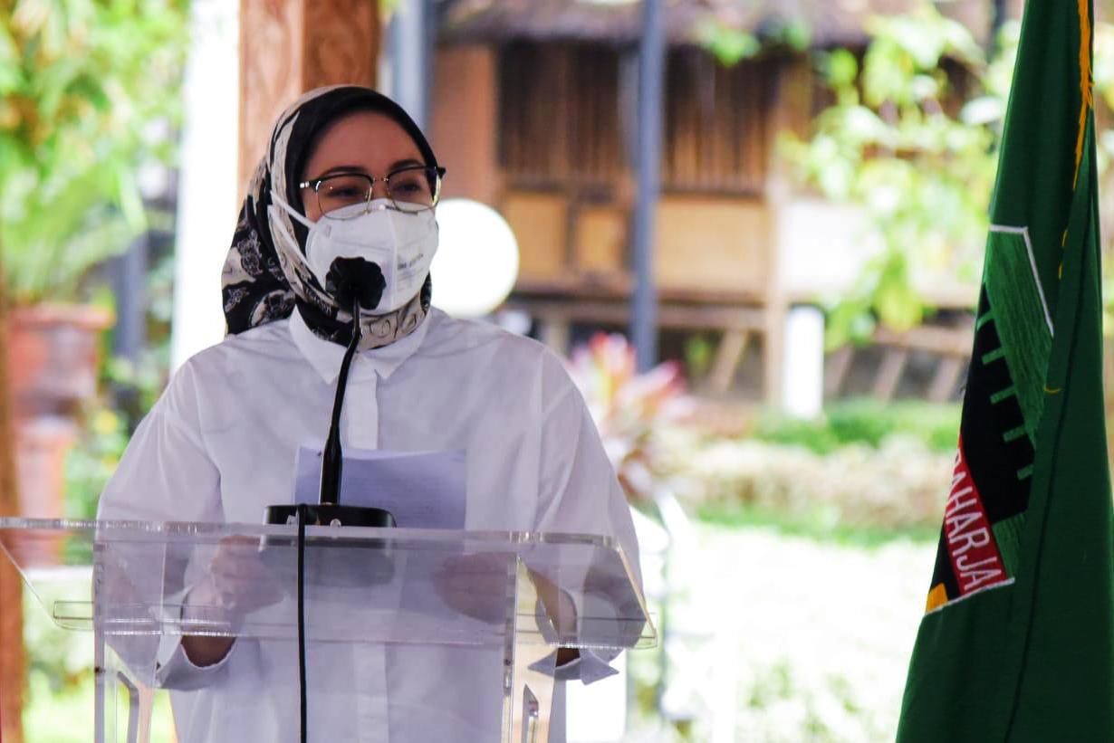 Bupati Purwakarta, Anne Ratna Mustika