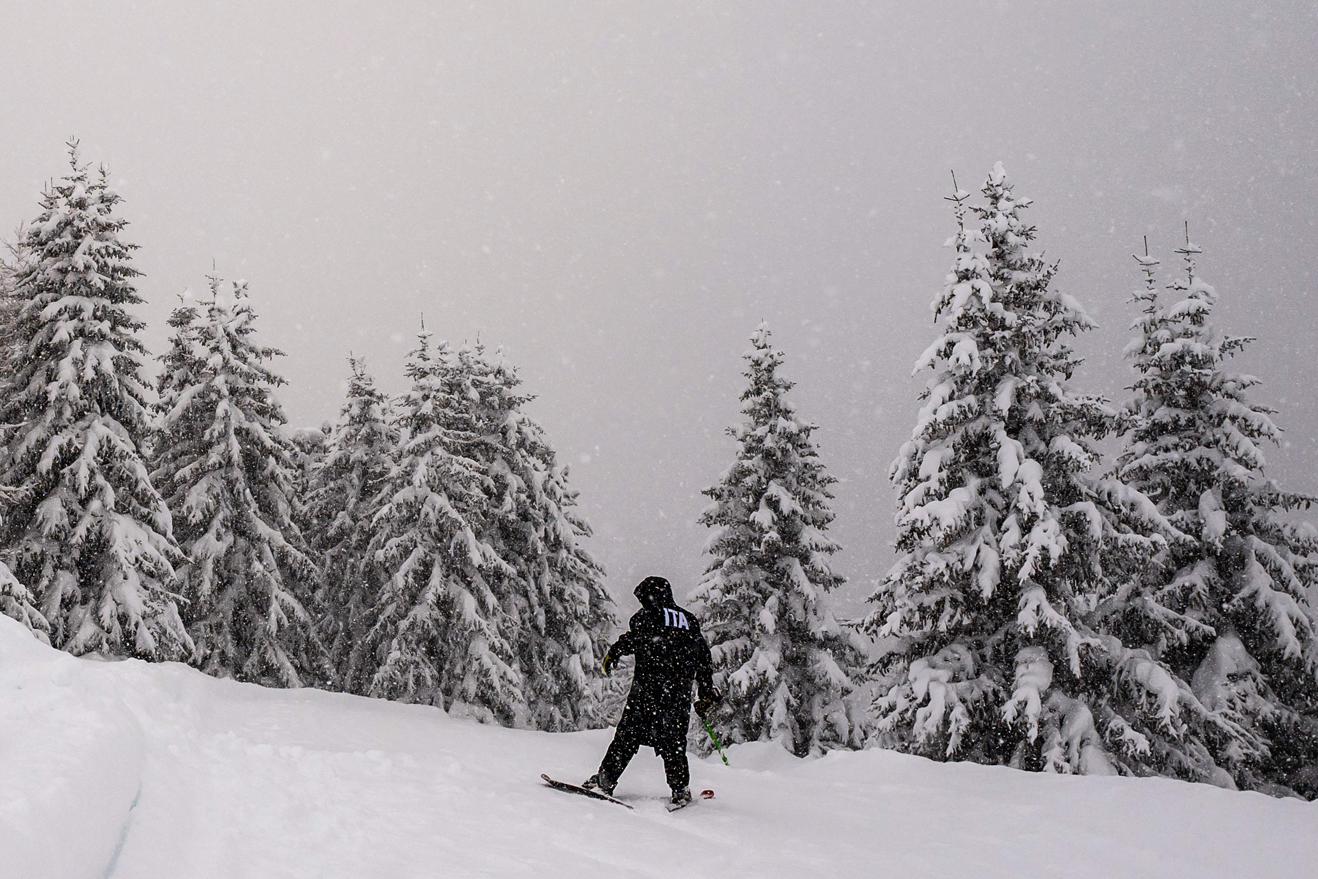 Italia Tunda Pembukaan Resort Ski Hingga 18 Januari
