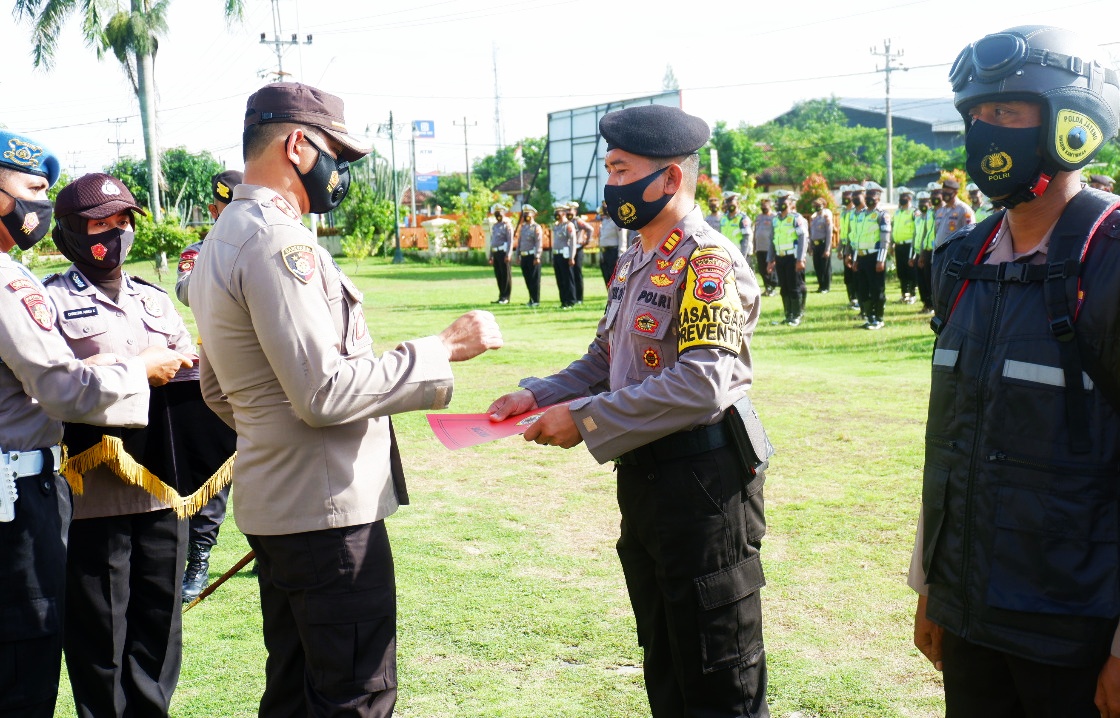 30 Anggota Polres Klaten Berprestasi Dapat Penghargaan