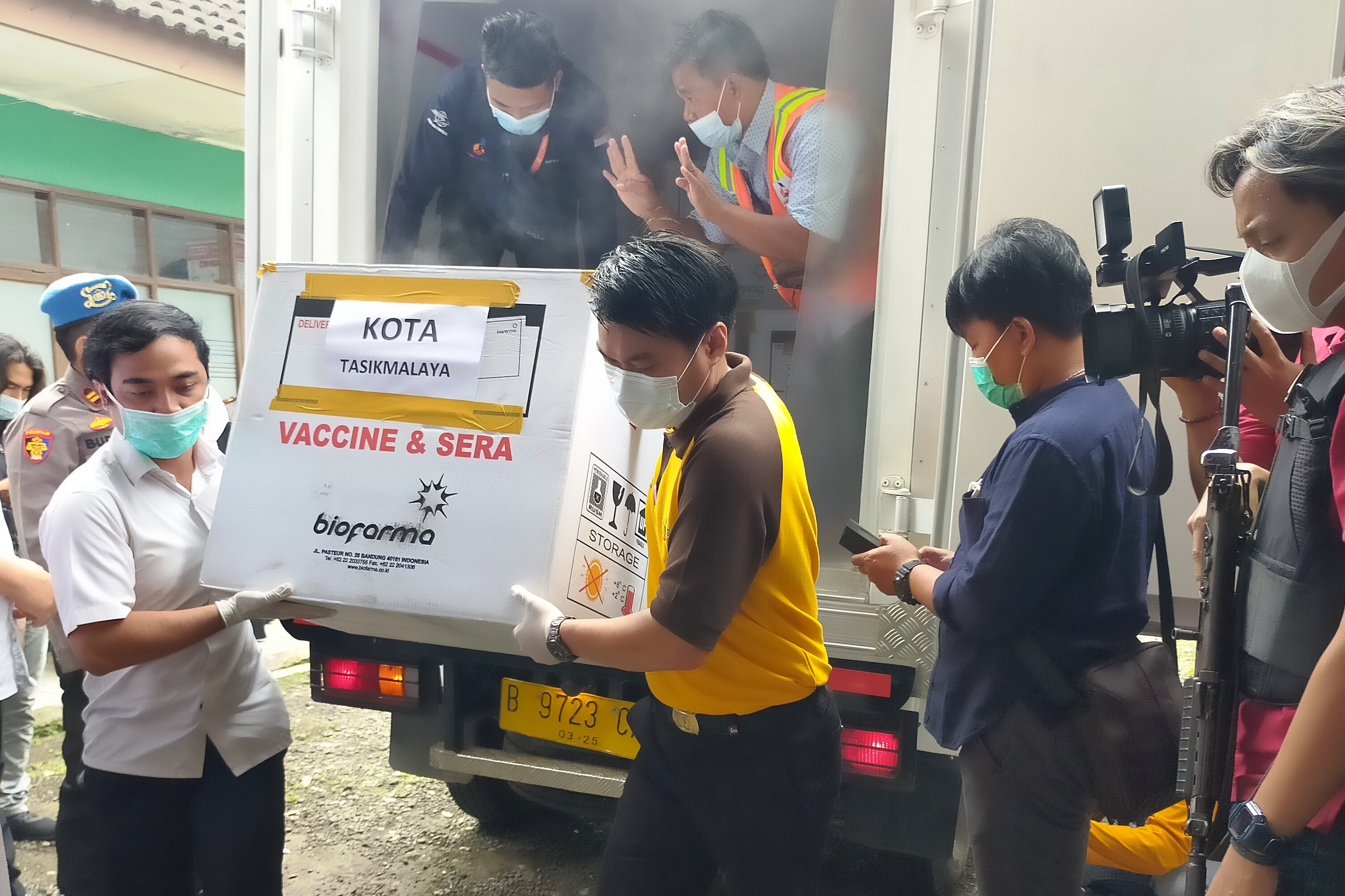 Pemerintah Kota Tasikmalaya menerima 7.400 dosis vaksin Sinovac dariDinas Kesehatan Provinsi Jawa Barat, 