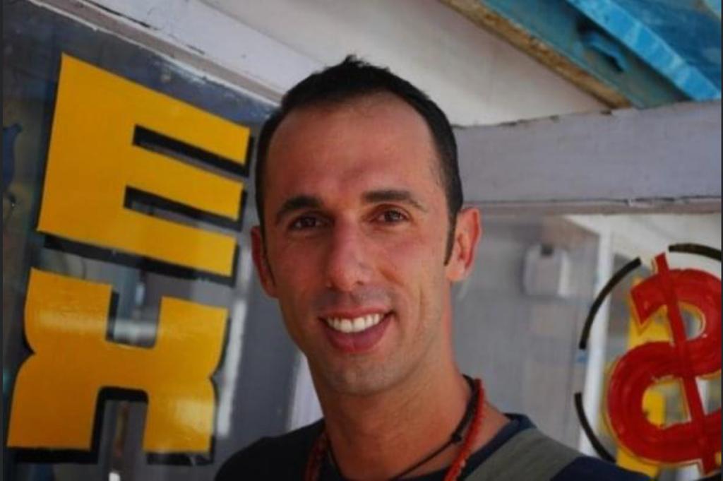 Warga Negara Italia Nizzardo Fabio ditahan Kejati NTT  terkait kasus jual beli aset negara di Manggarai Barat.