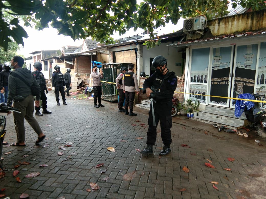 Densus 88 Bekuk 20 Teroris, Satu Orang Alami Luka Tembak