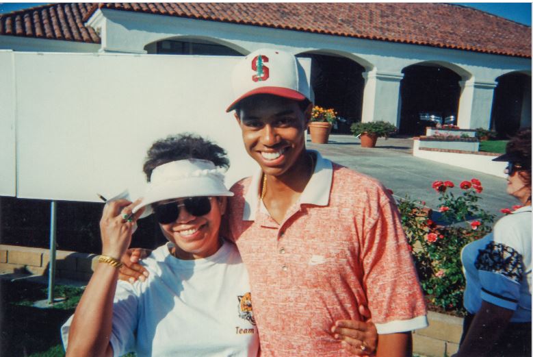 Cuplikan adegan dalam film dokumenter Tiger.