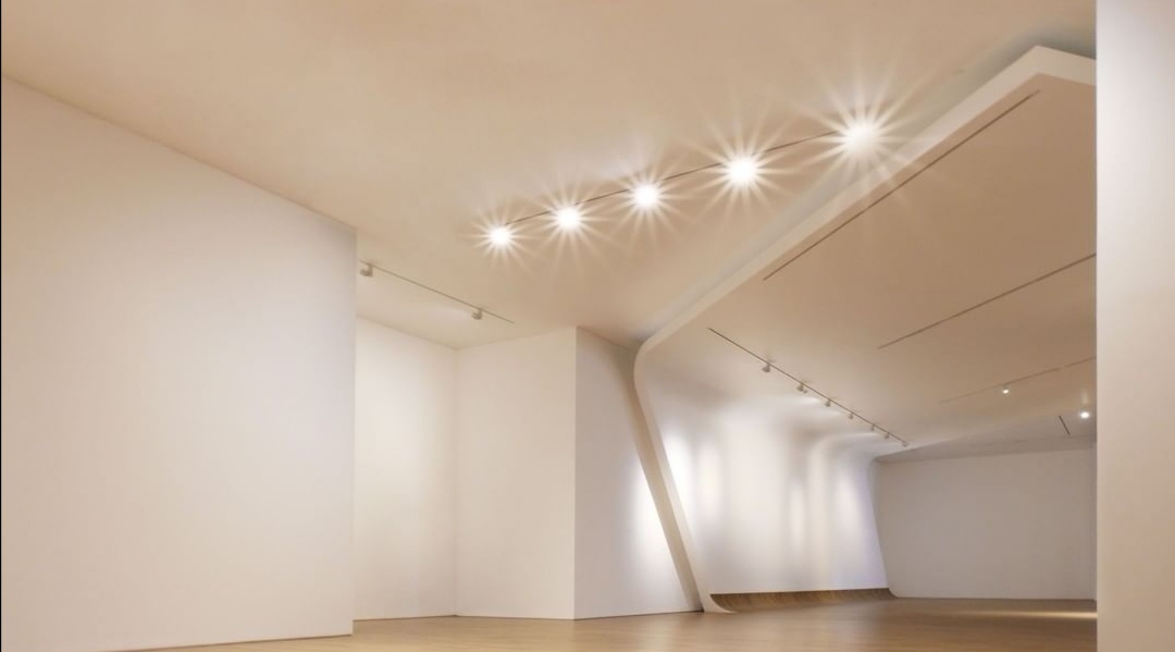 Ruang instalasi Museum MACAN yang kosong selama museum tutup. 