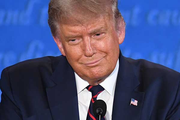 Giliran Republik Minta Trump Mundur