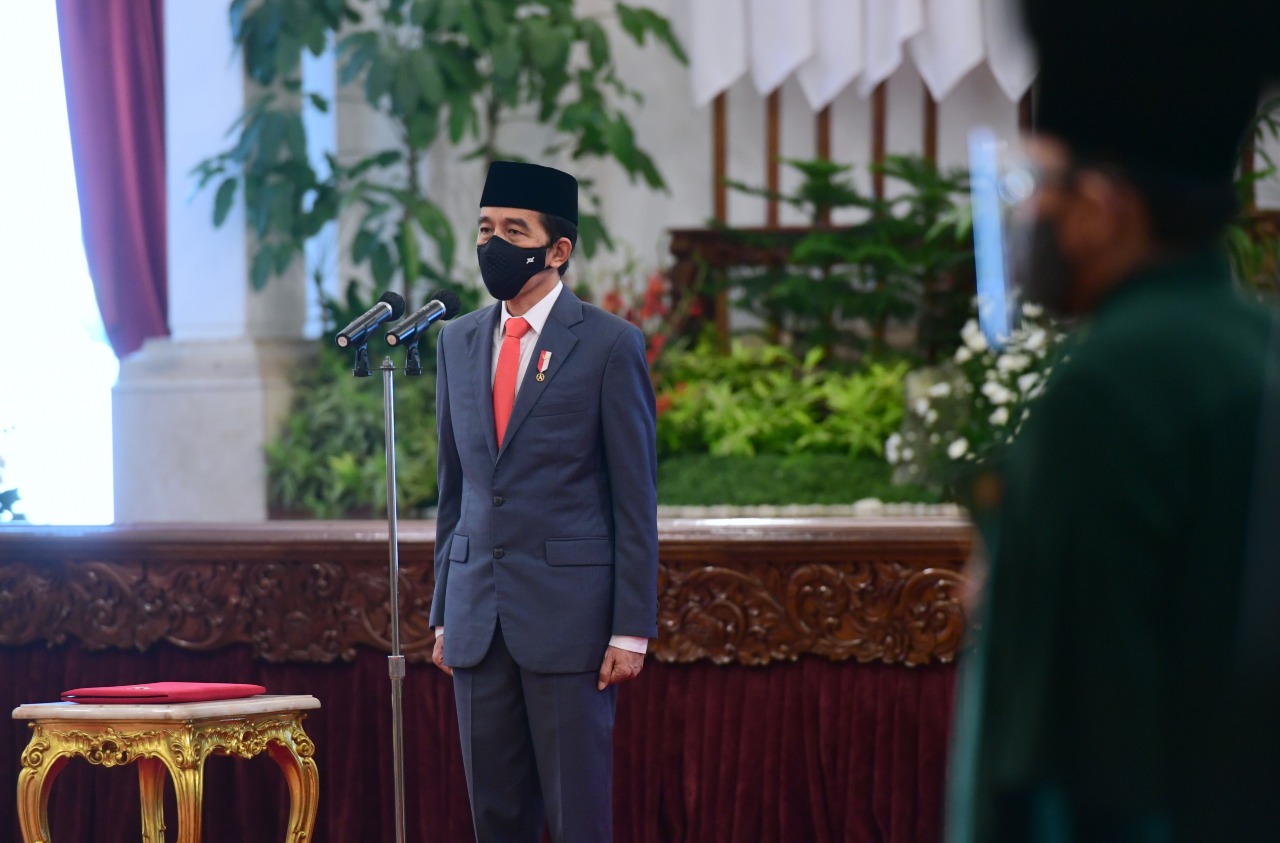 Jokowi Pastikan Vaksinasi Berlangsung Tahun Ini