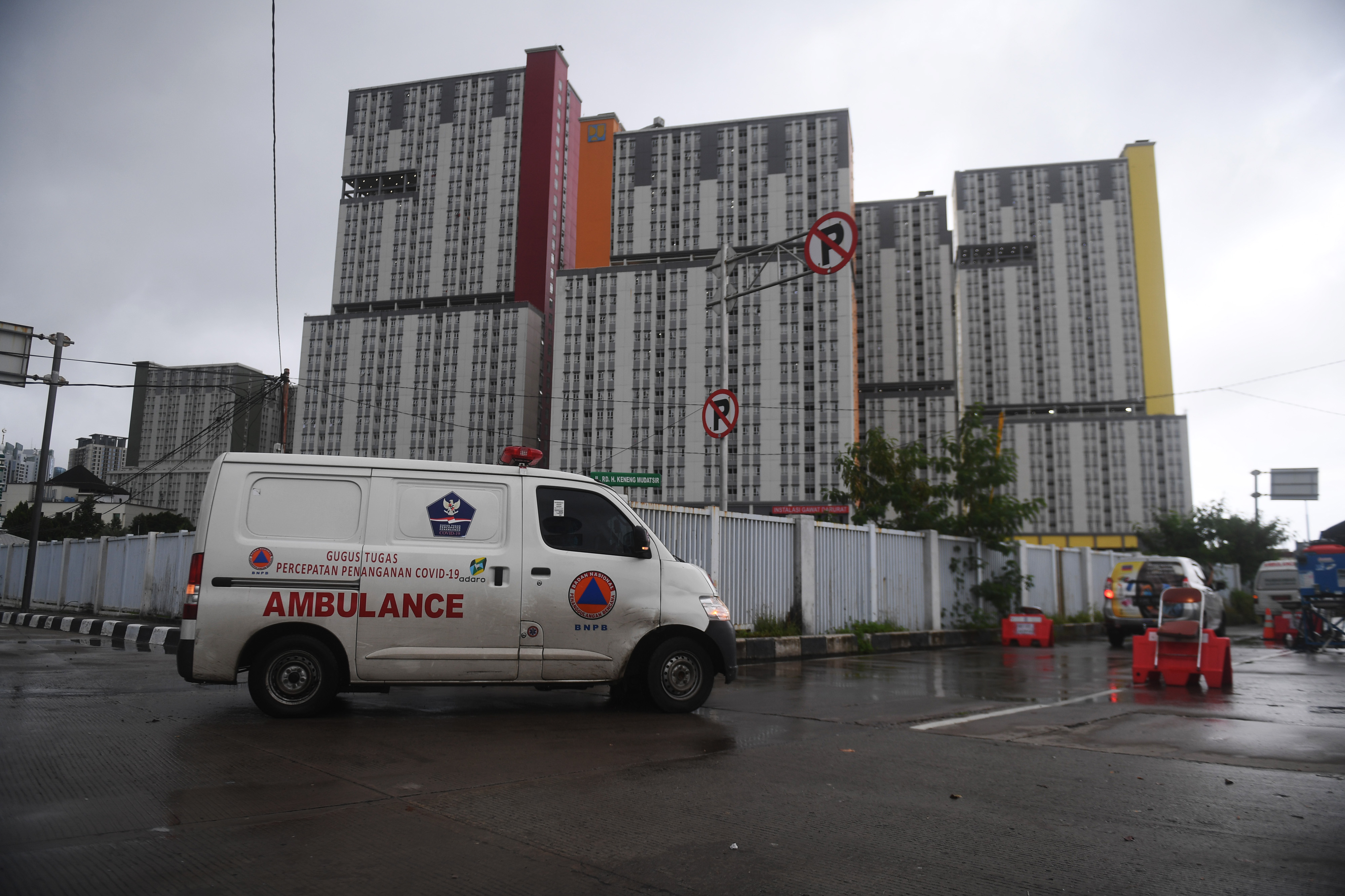 PUPR Bangun Tiga RS Rujukan Covid-19 dalam Waktu 45 Hari