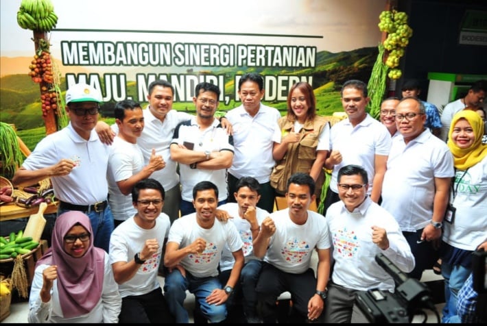 Mentan Syahrul Yasin Limpo bersama Duta Petani Milenial (DPM)/Duta Petani Andalan (DPA)