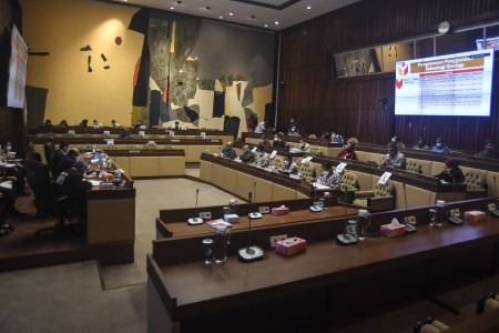 Suasana rapat di Komisi II DPR RI.