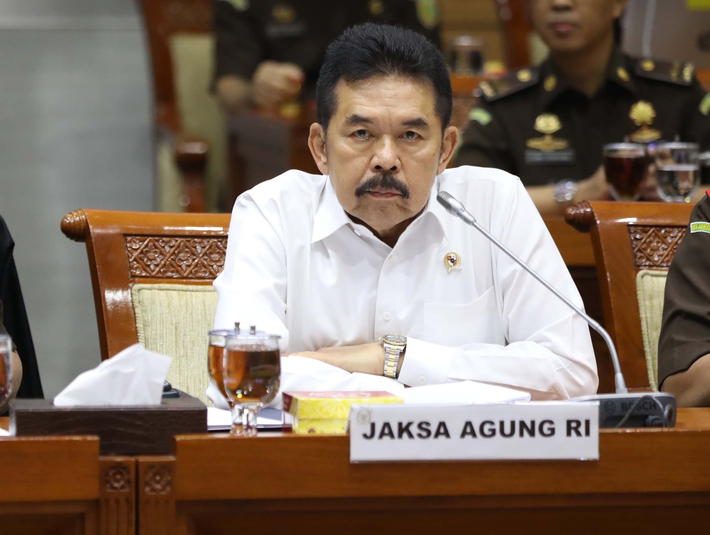 Jaksa Agung Minta Jajarannya Antisipasi Perubahan FPI