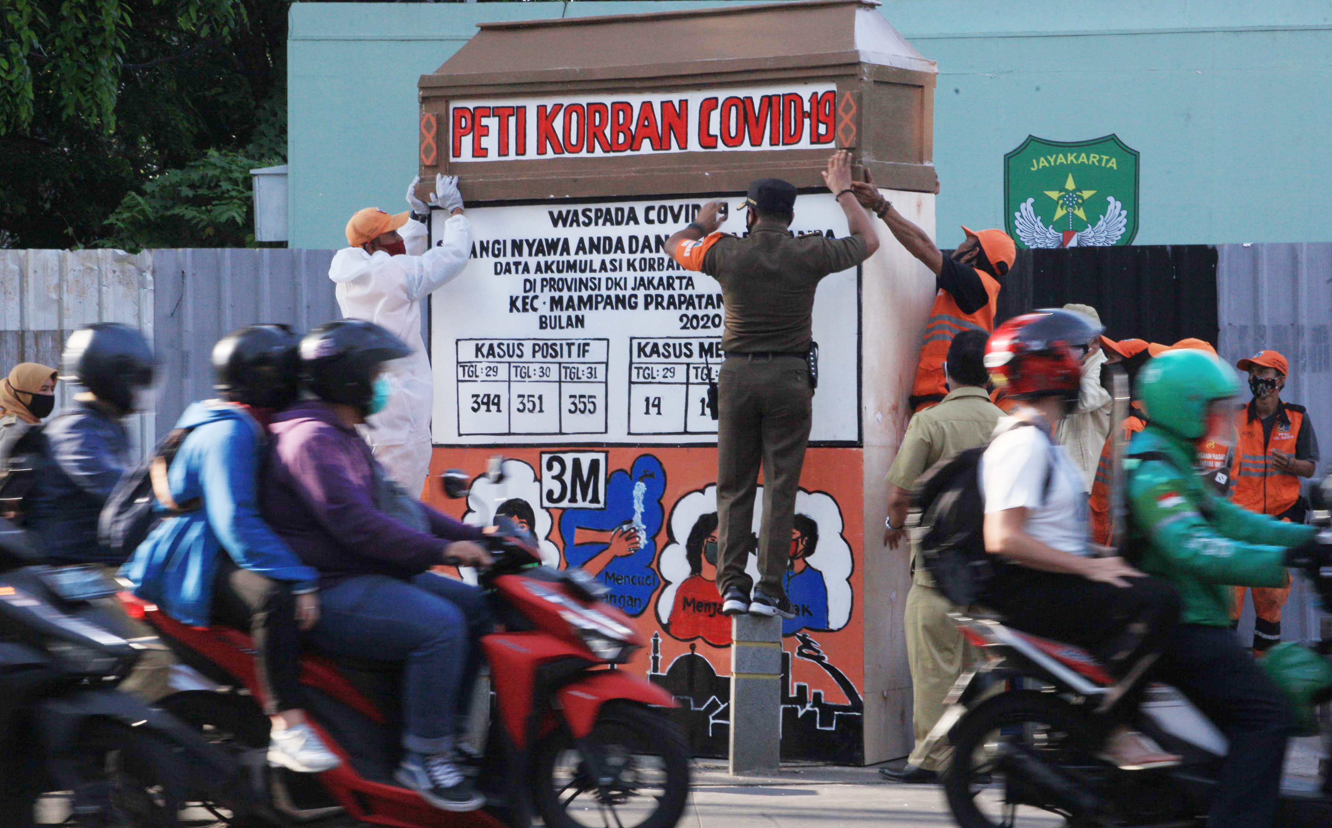 Ilustrasi: Sosialisasi bahaya covid-19