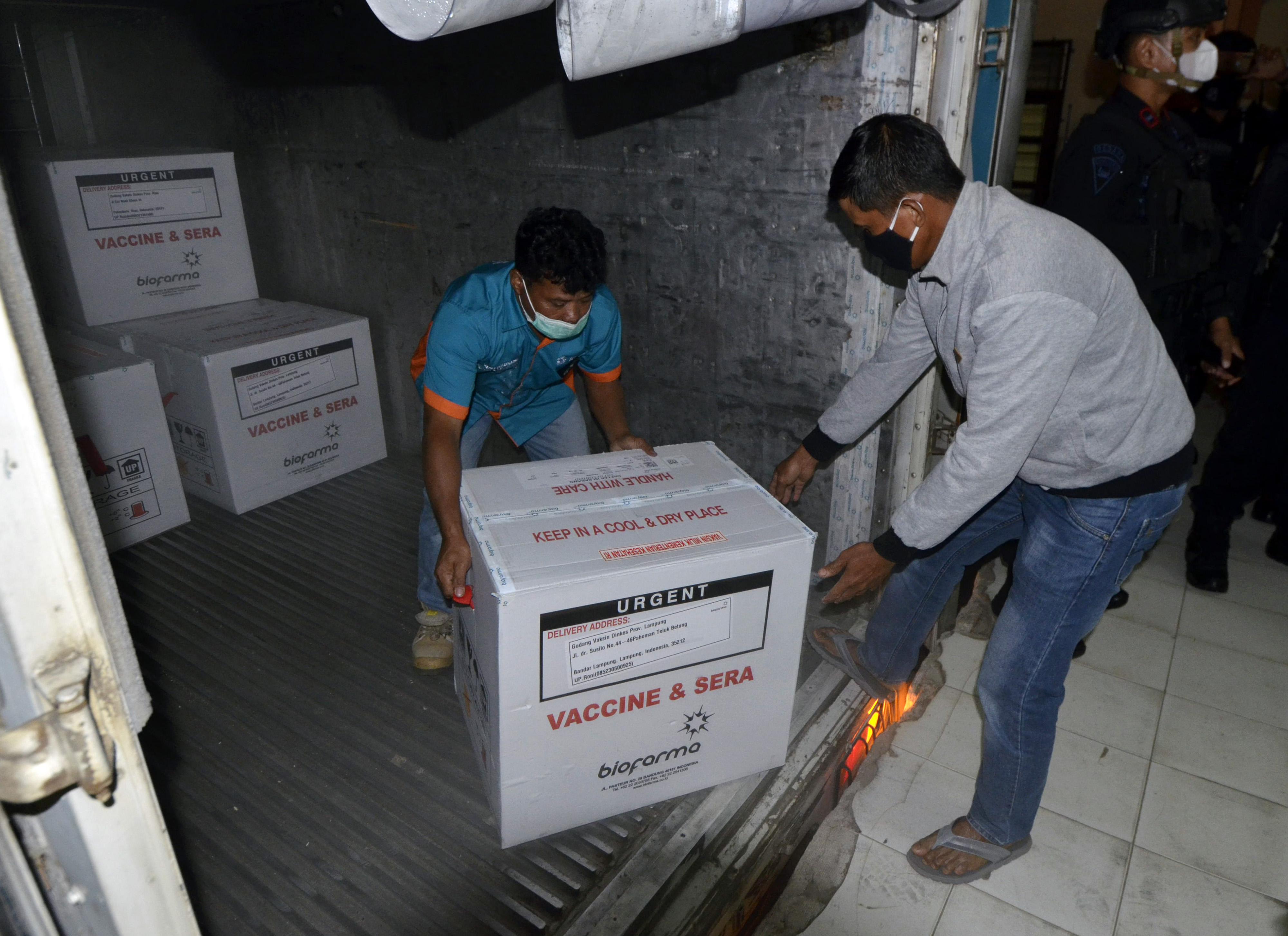 Pemerintah: Tidak Perlu Khawatirkan Keamanan Data Penerima Vaksin