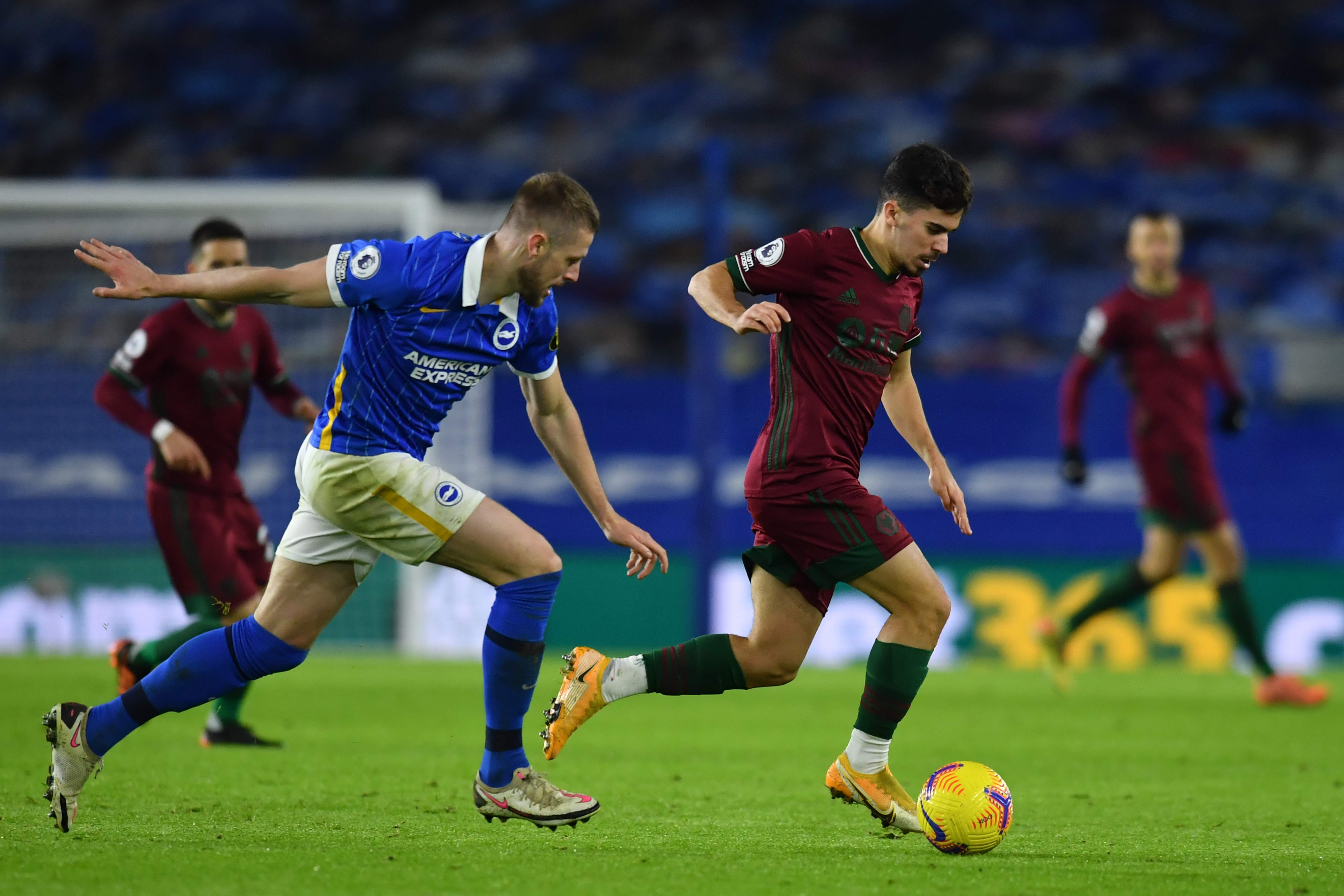 Brighton dan Wolves Imbang dalam Drama Enam Gol