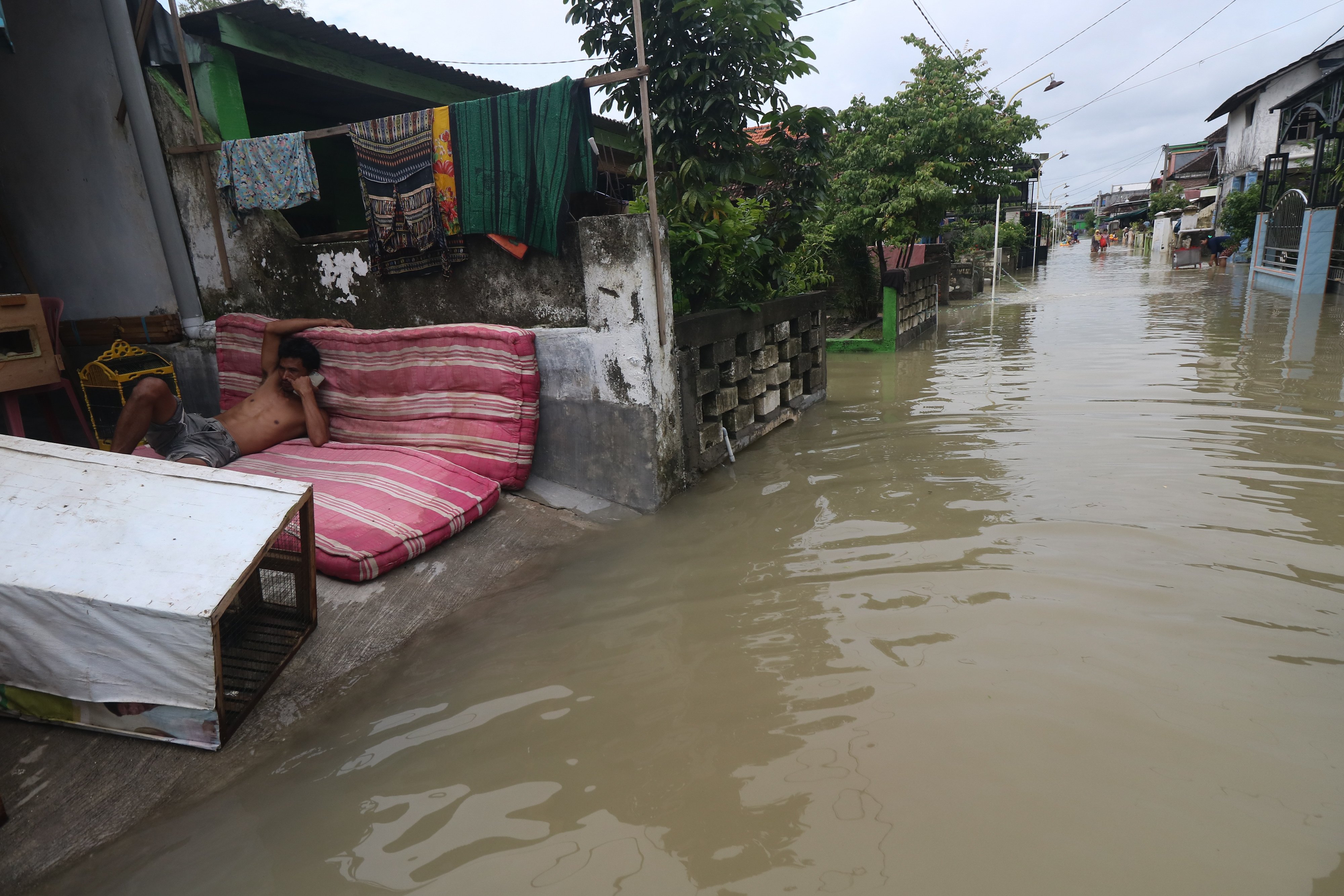 Banjir luapan Kali Lamong
