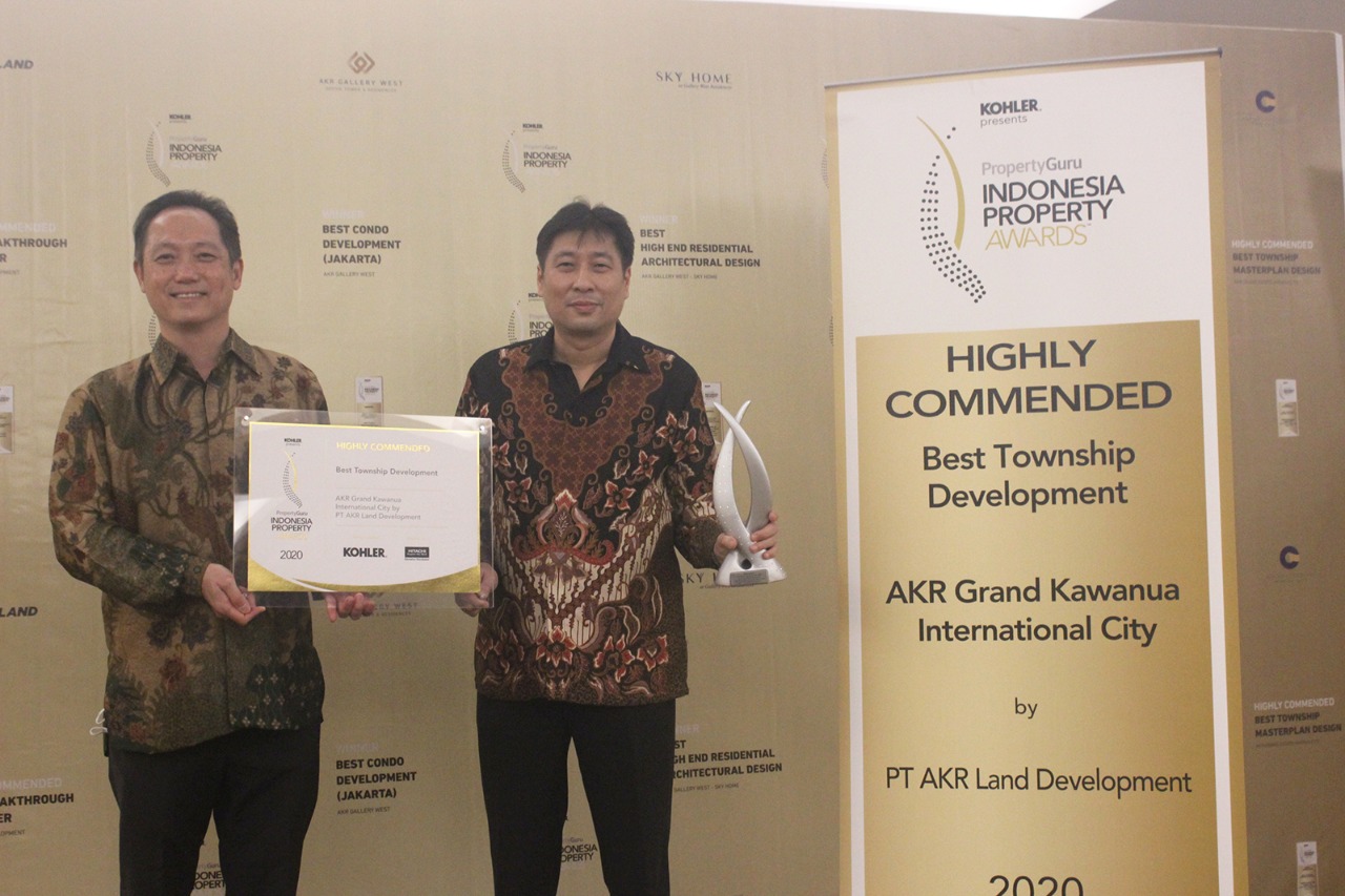 Salah satu penghargaan yang diraih AKR Land di 2020.