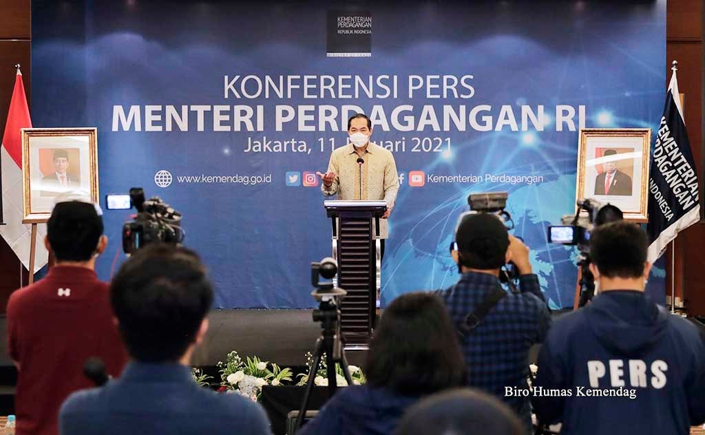 Menteri Perdagangan Muhammad Lutfi menggelar konferensi pers terkait isu-isu perdagangan terkini secara hybrid di Kemendag, Jakarta.