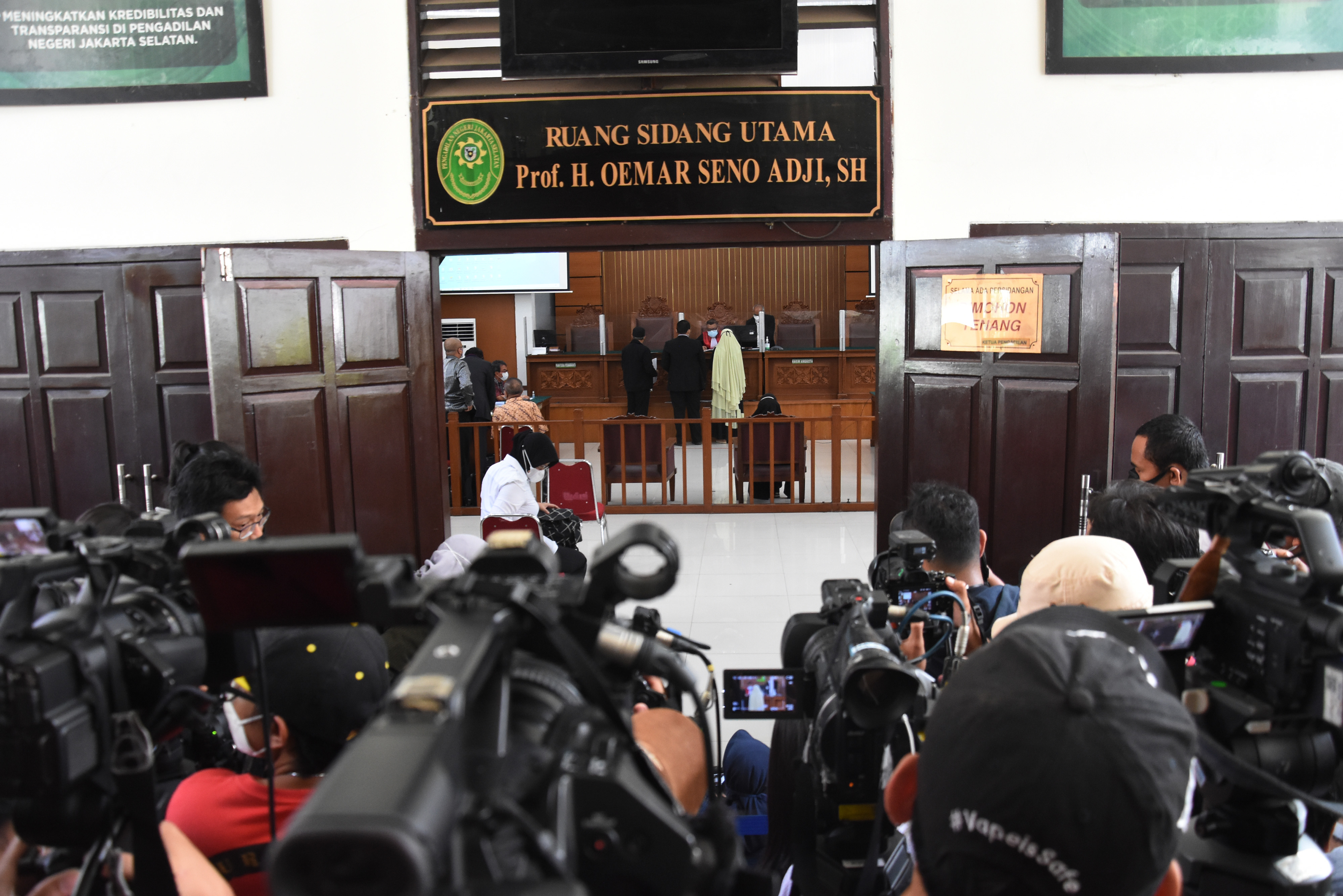SIDANG PRAPERADILAN PENETAPAN TERSANGKA RIZIEQ SHIHAB: 