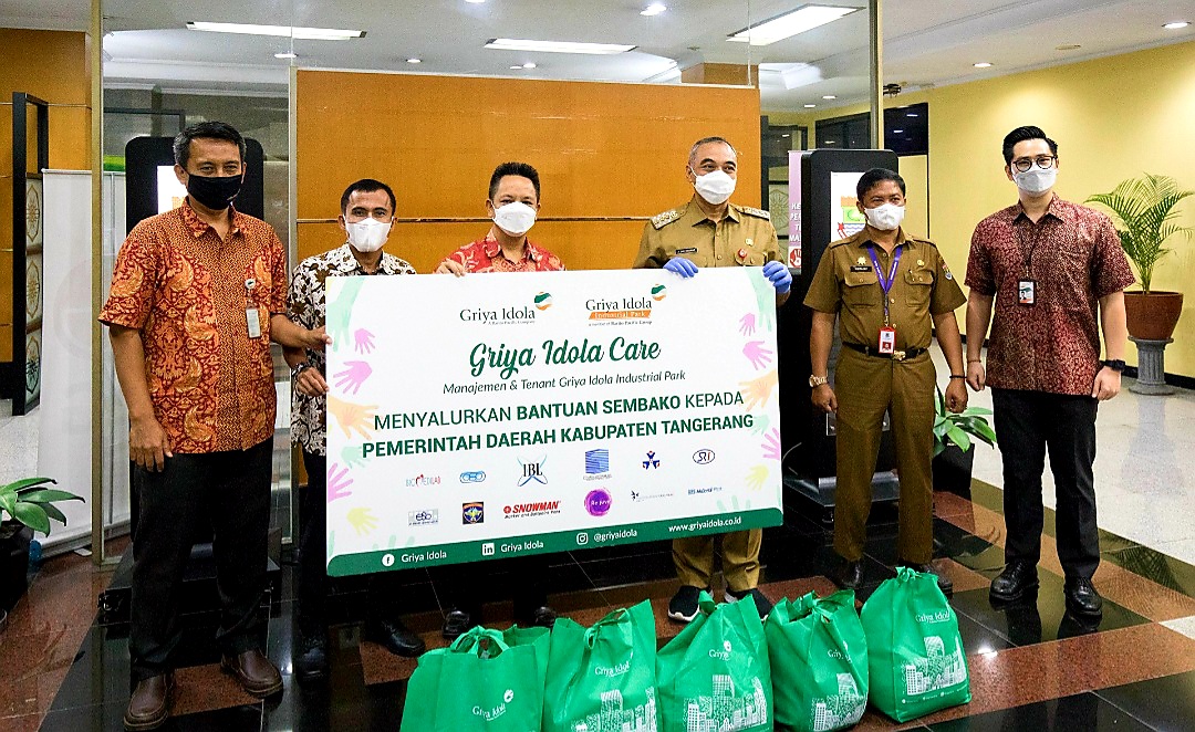 Kawasan Industri Griya Idola Bantu Warga Terdampak Covid-19