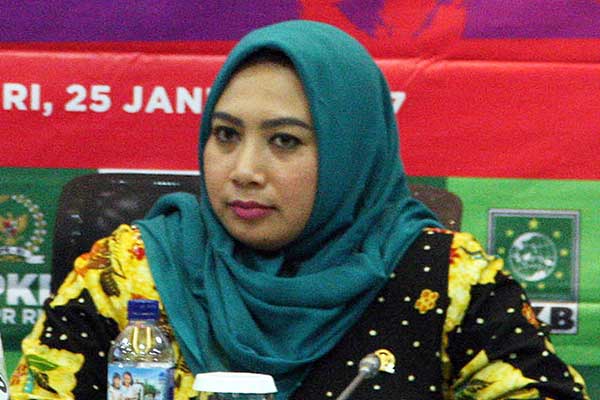 Wakil Ketua Komisi IX DPR RI Nihayatul Wafiroh