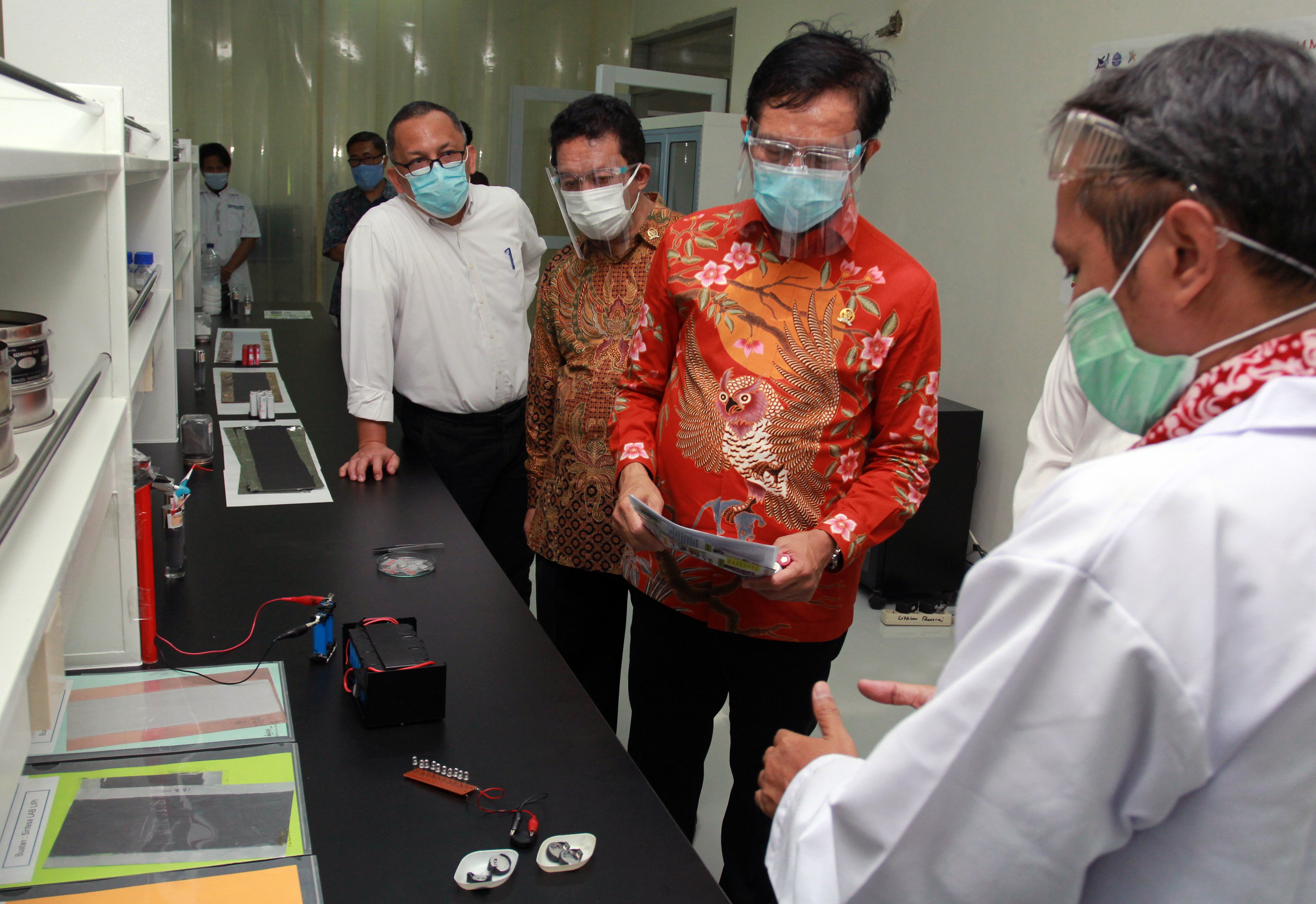 Luhut: RI Punya Potensi Jadi Produsen Lithium Terbesar Kedua Dunia