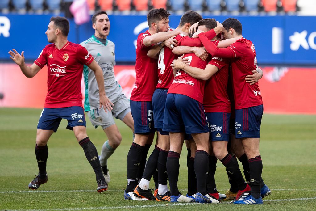 Tekuk Granana, Osasuna Tuntaskan Misi Balas Dendam