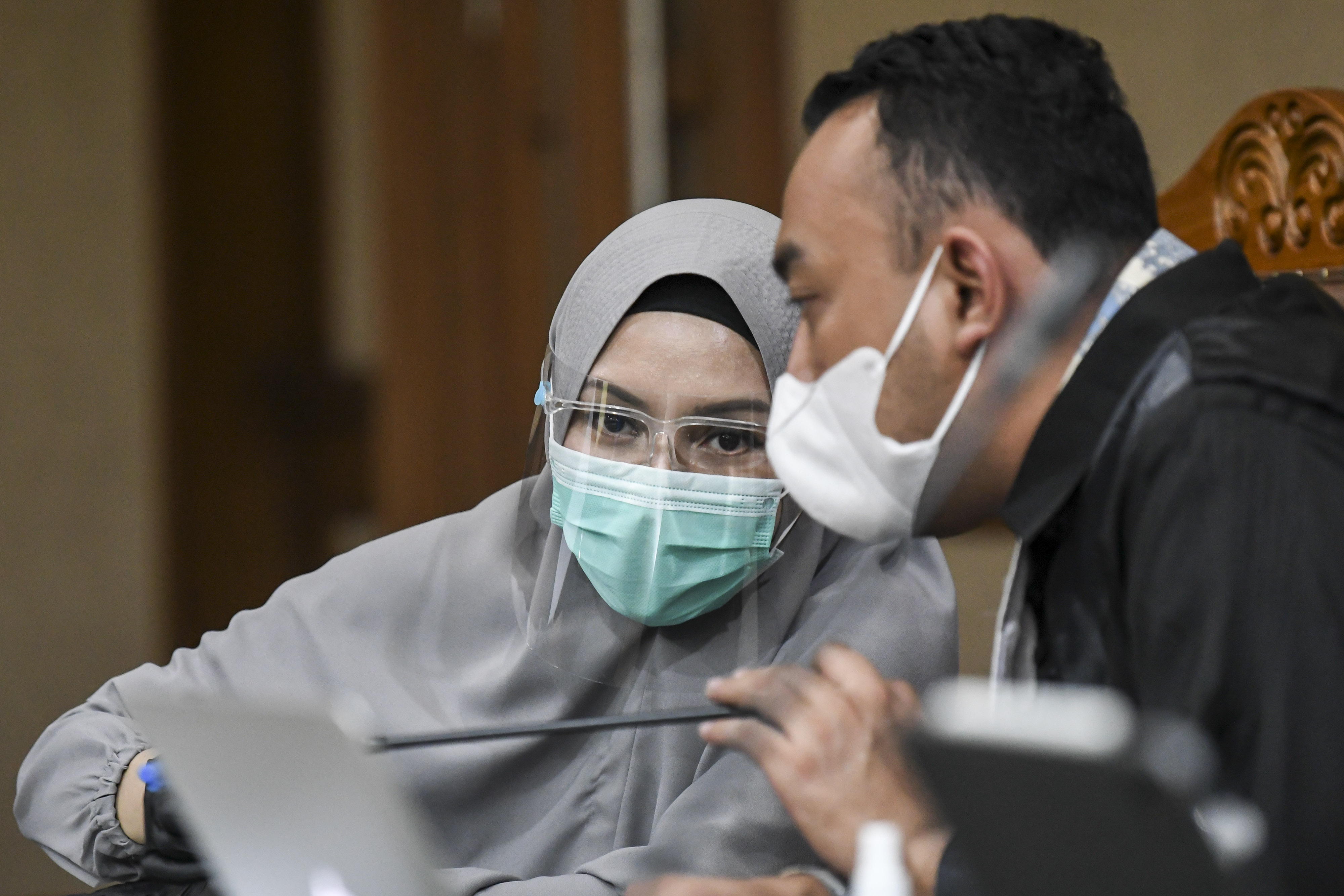 Jaksa Pinangki Sirna Malasari (kiri) diagendakan menjalani sidang dengan agenda penuntutan hari ini. 