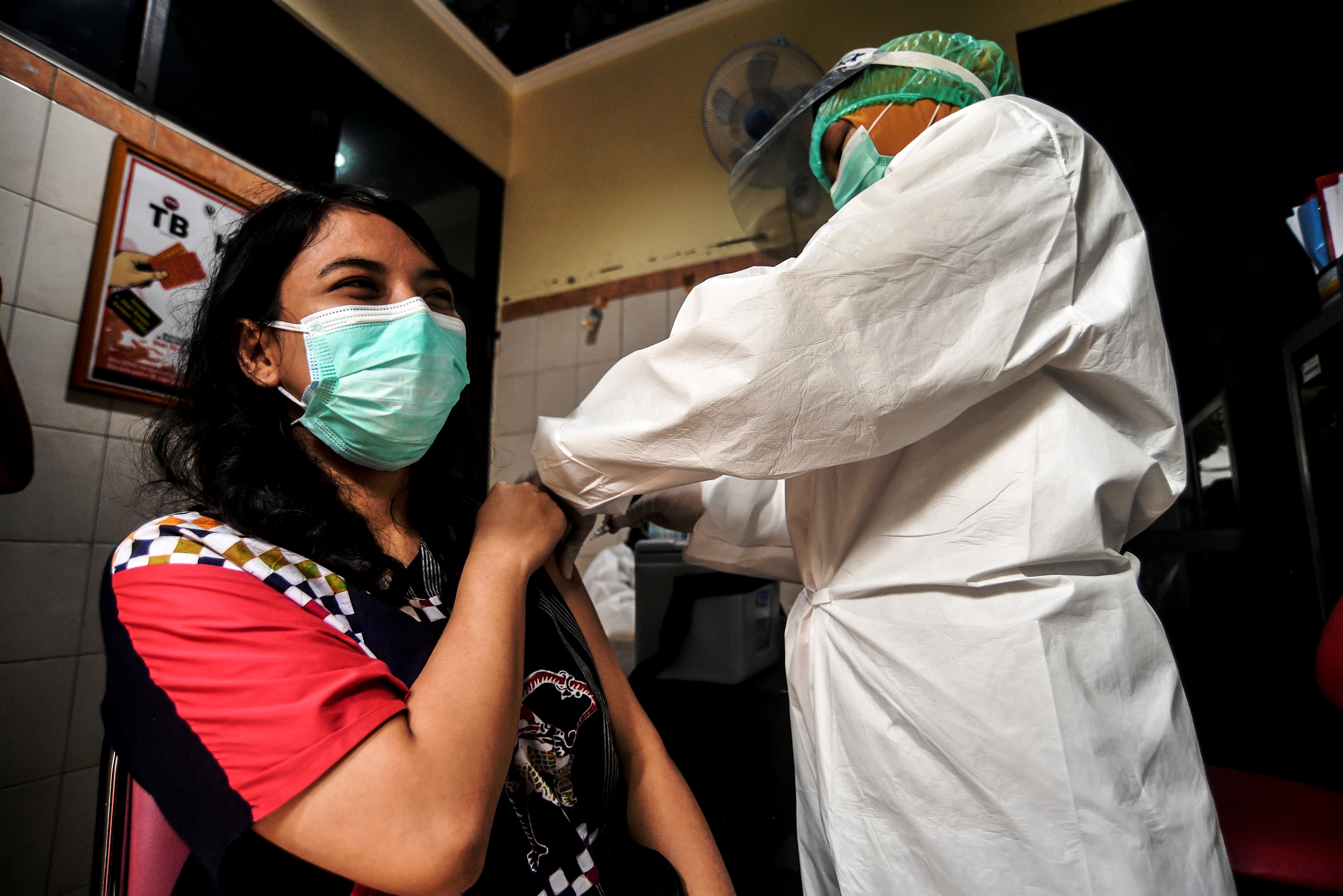 Ilustrasi vaksinasi covid.