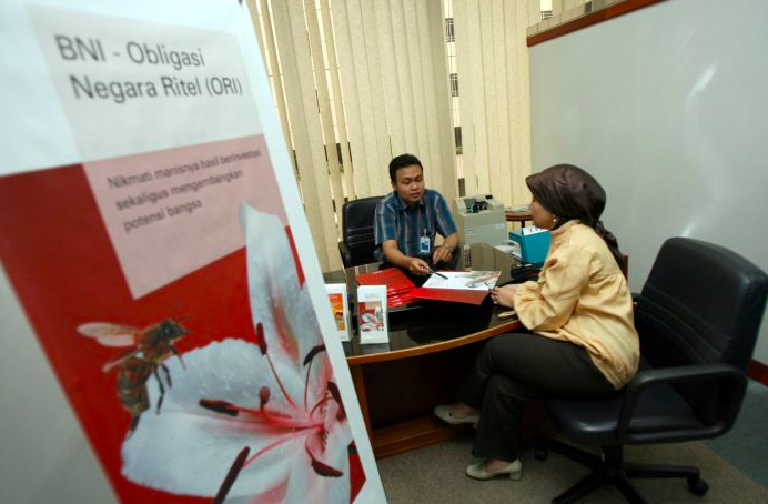 Pemerintah menetapkan hasil penjualan Obligasi Negara Ritel seri ORI 018 sebesar Rp12,97 triliun.  