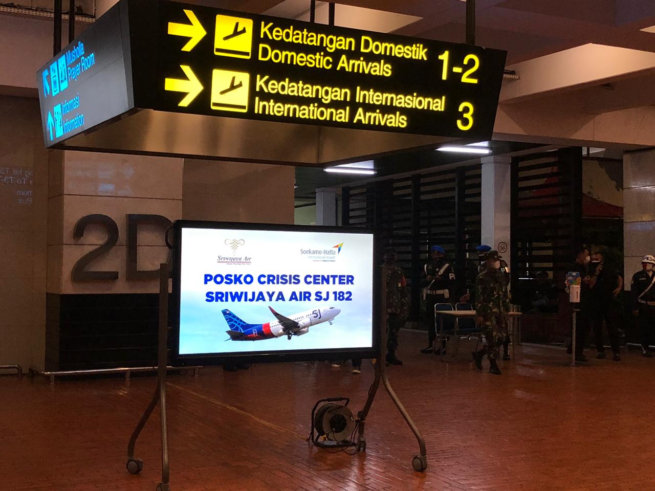 Suasana terminal 2D Bandara Soekarno-Hatta. 