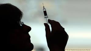 Iran tidak Izinkan Uji Coba Vaksin Melibatkan Warganya