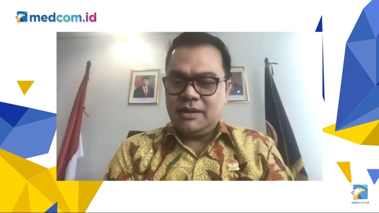 Wakil Ketua Lembaga Perlindungan Saksi dan Korban Maneger Nasution saat menyampaikan pandangan dalam diskusi Crosscheck, Minggu (31/1). 