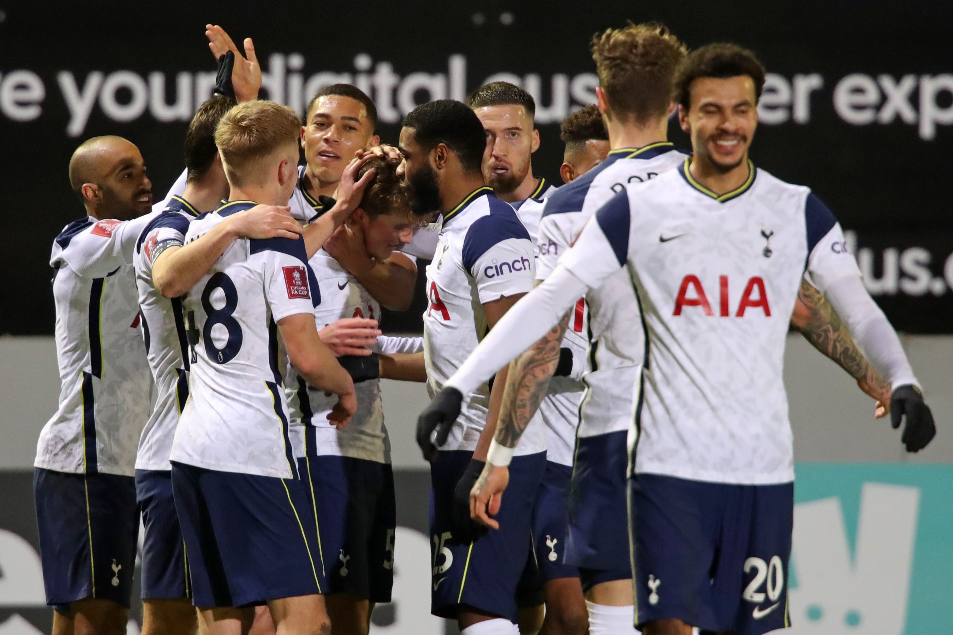 Spurs Cetak Lima Gol ke Gawang Tim Strata Terendah di Piala FA