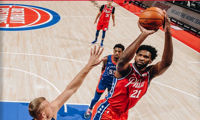 Bintang Philadelphia 76ers Joel Embiid