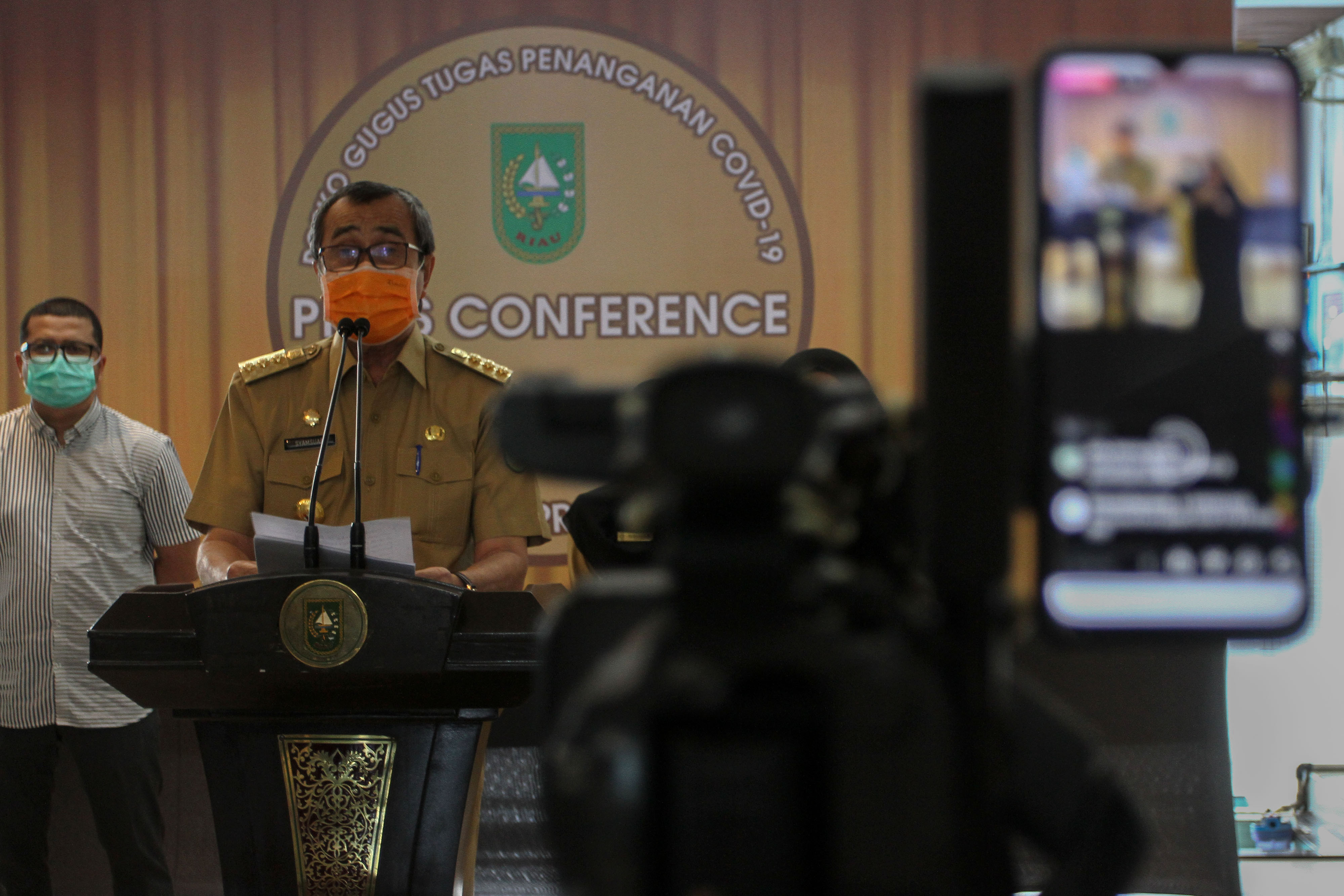 Gubernur Riau Syamsuar 