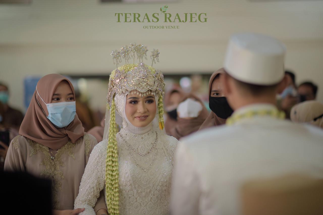 Ilustrasi resepsi pernikahan di Teras Rajeg-Outdoor Area