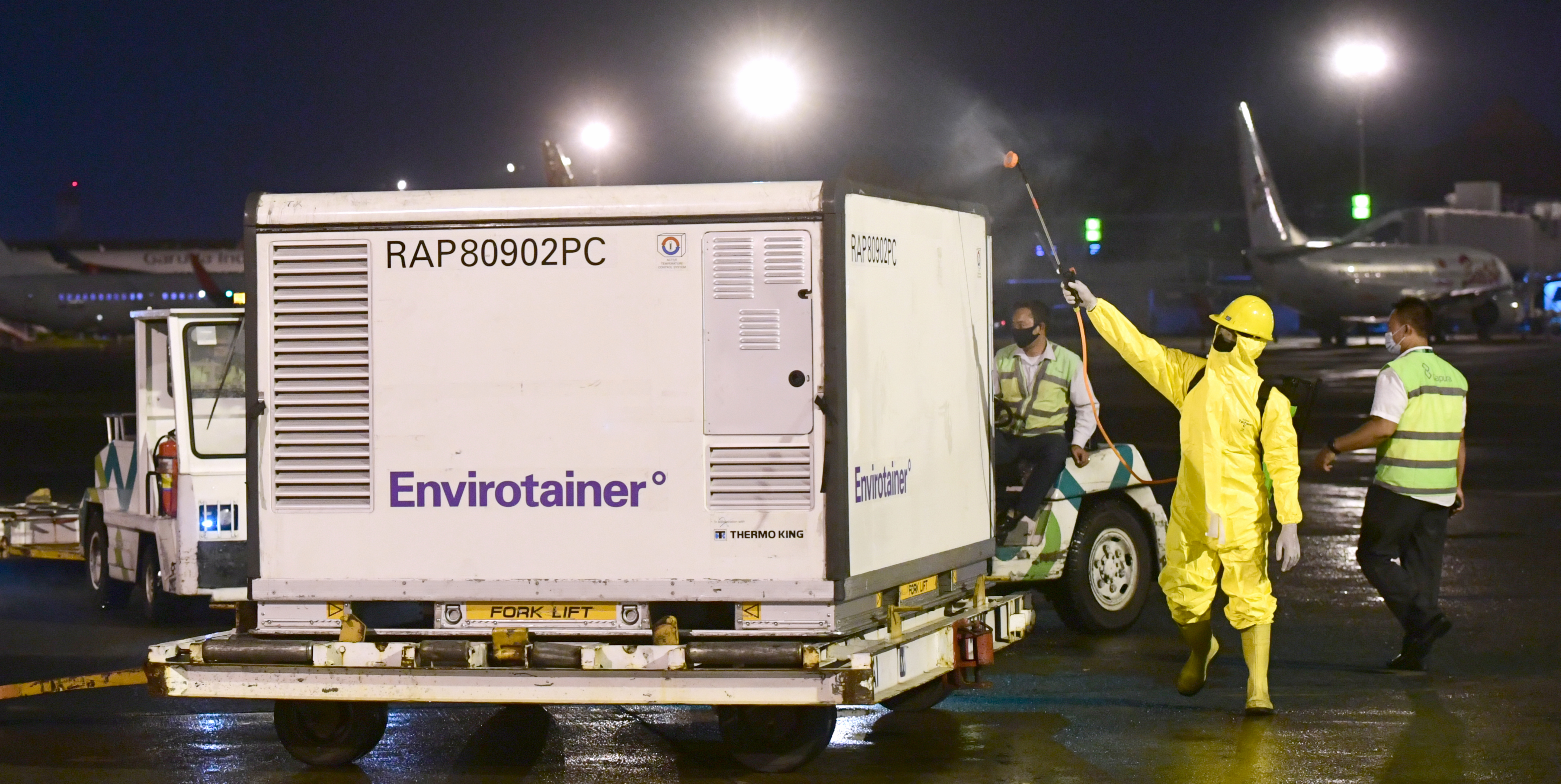 Vakisn Covid-19 saat tiba di Indonesia