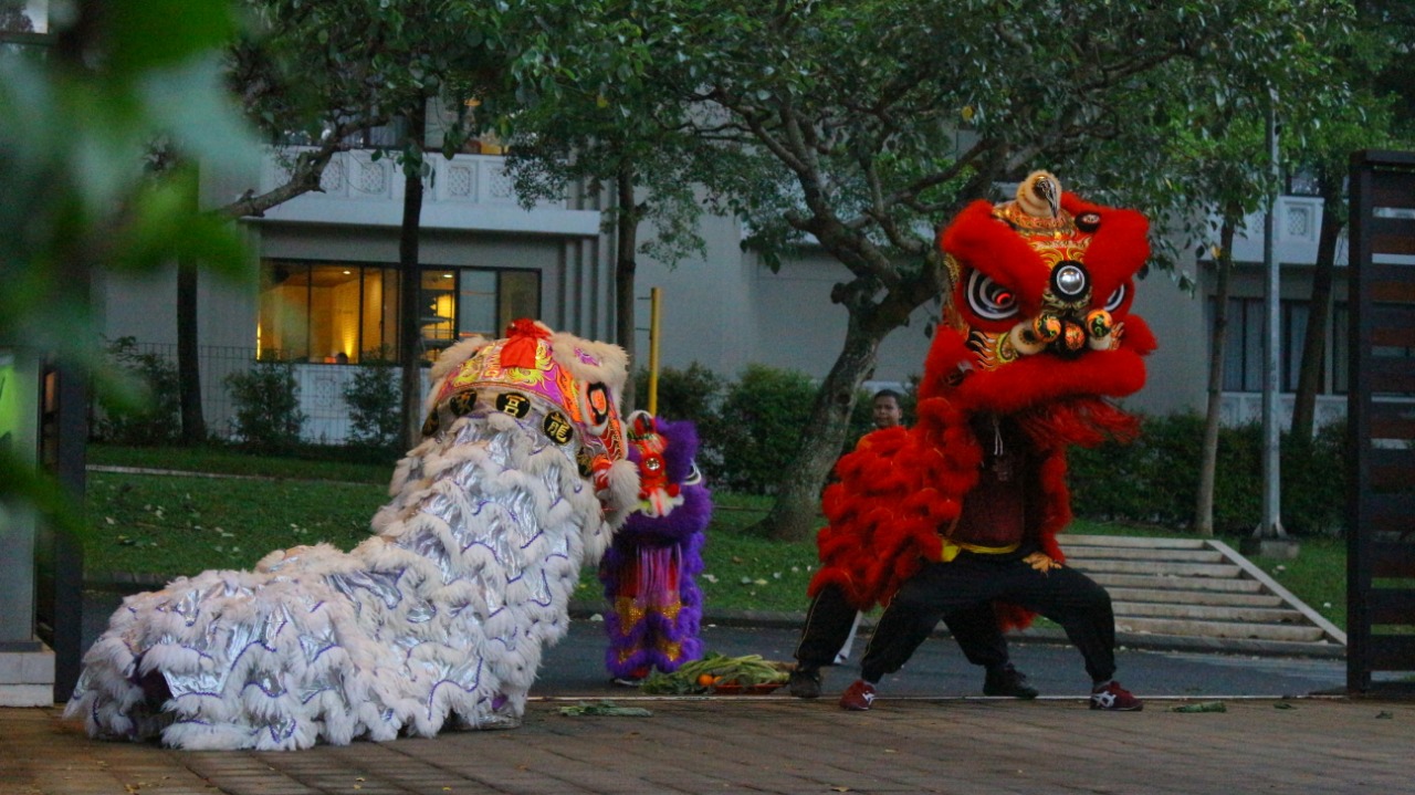 Promo untuk Perayaan Tahun Baru Imlek sudah di-launching oleh Harris Malang bersama AH YAT Abalone Forum Restaurant Malang. 