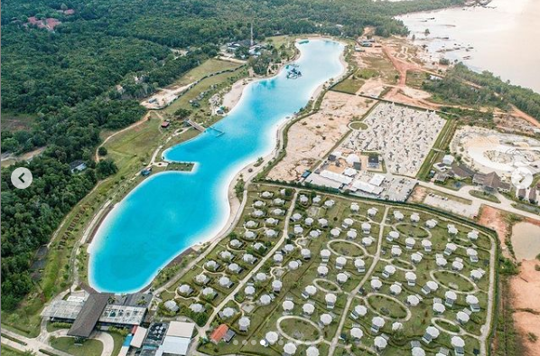 Wisata Bintan, Kepulauan Riau.