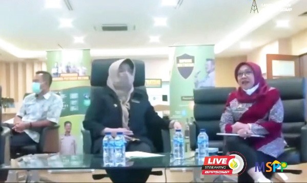 Sekretaris BPPSDMP Siti Munifah (kanan) dan Kapusluh Leli Nuryati pada MSPP.