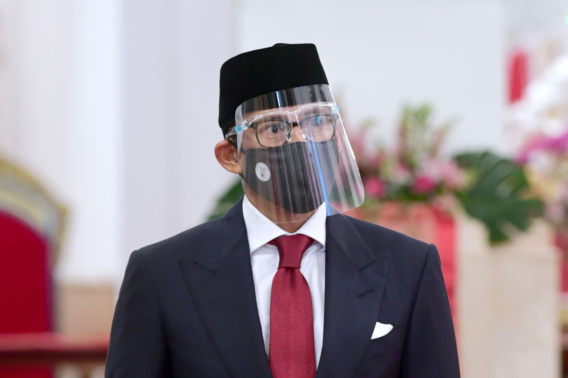 MENTERI PARIWISATA DAN EKONOMI KREATIF SANDIAGA SALAHUDDIN UNO