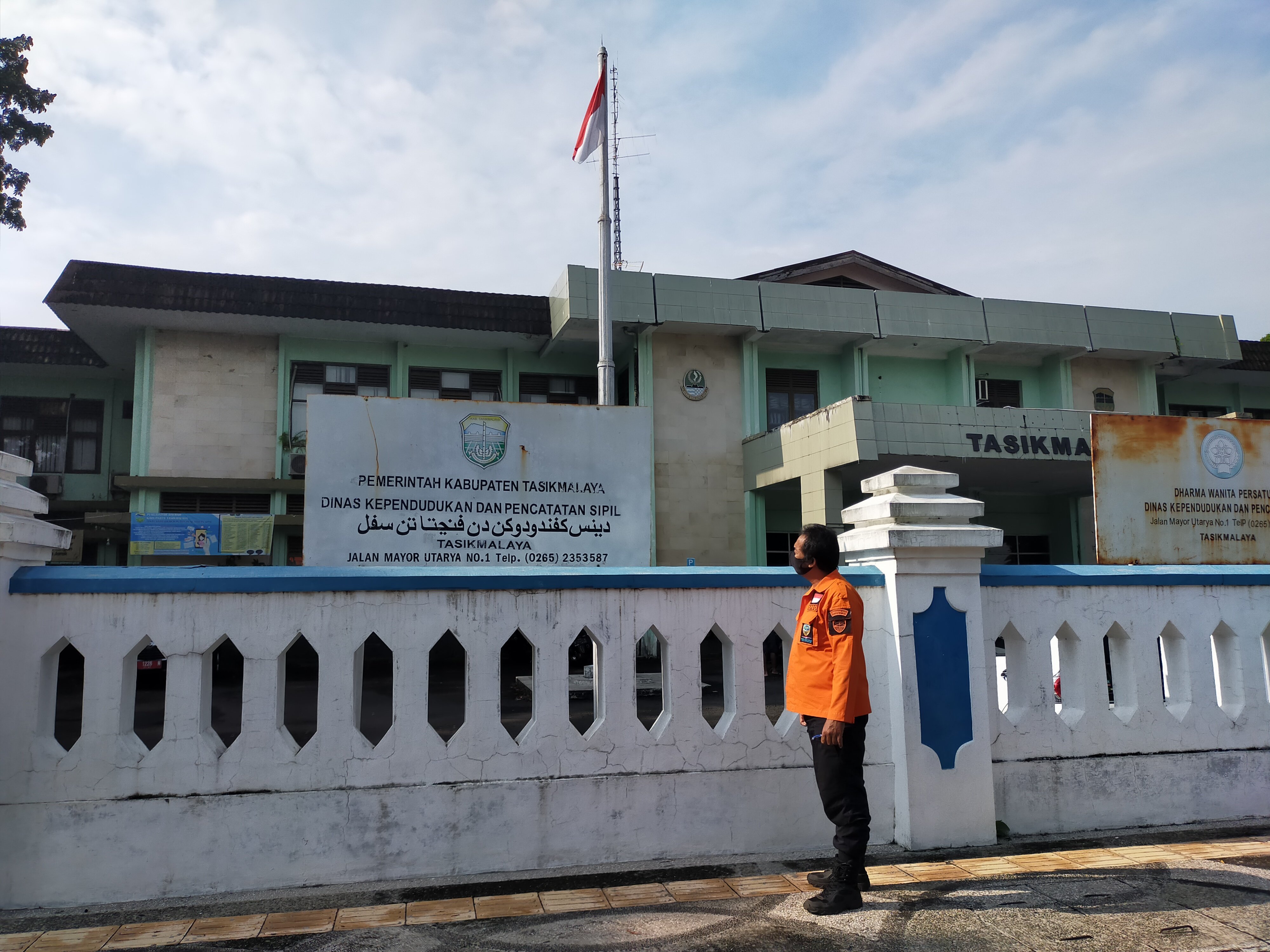 Kantor Disdukcapil Tutup akibat Operator Positif