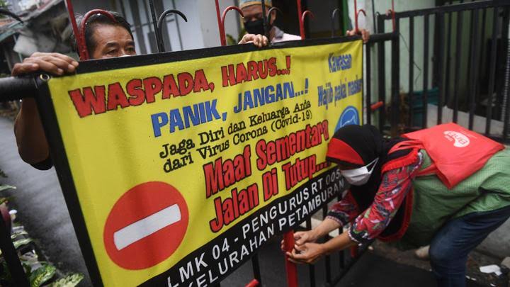 Fraksi PDIP Minta Anies Kucurkan Dana Korona ke RT/RW