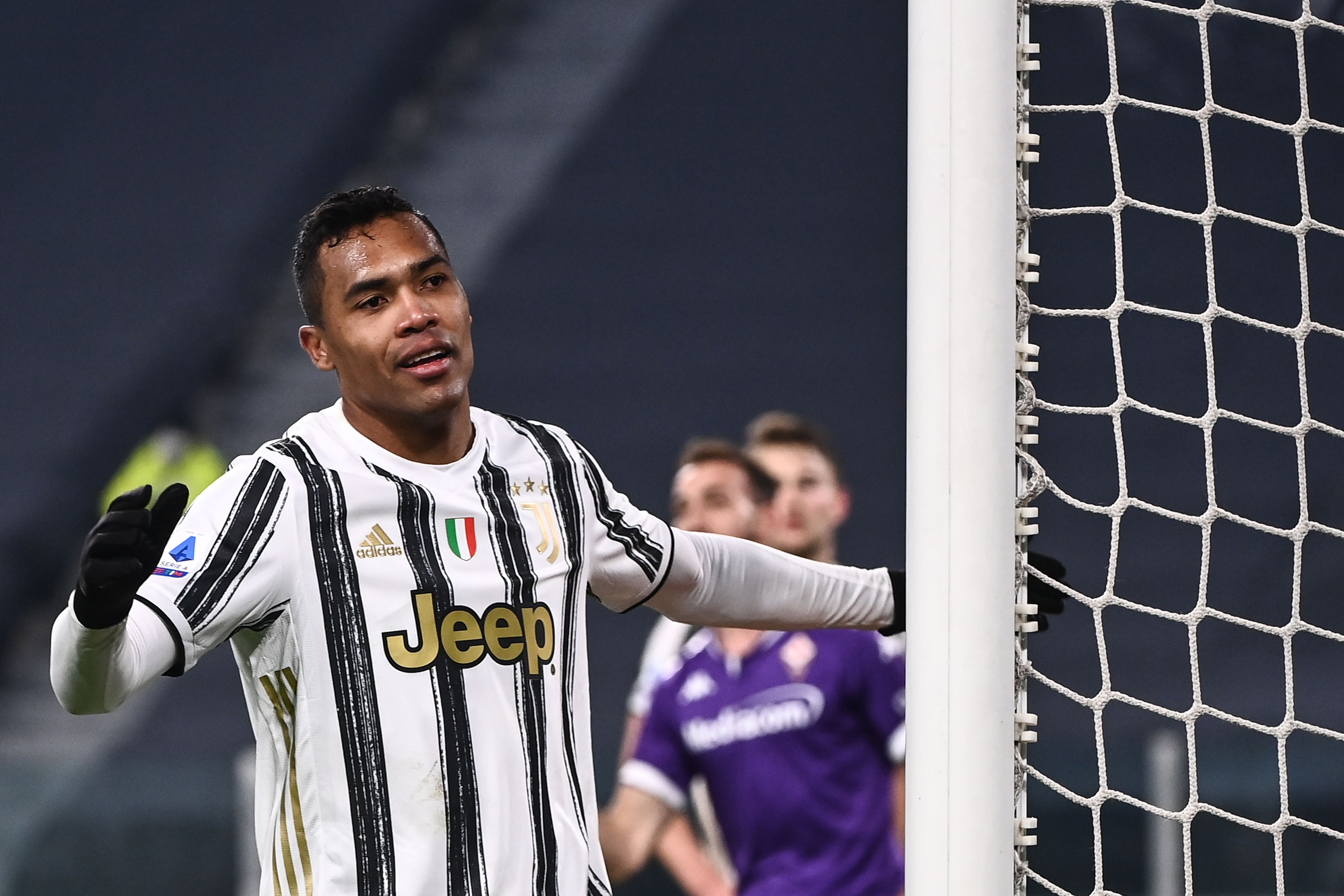 Bek Juventus Alex Sandro